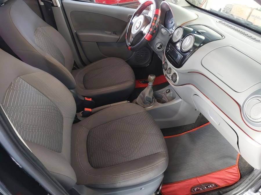 FIAT - PALIO - 2013/2013 - Branca - R$ 36.500,00