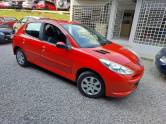 PEUGEOT - 207 - 2013/2014 - Vermelha - R$ 30.900,00