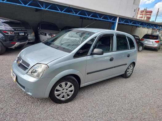 CHEVROLET - MERIVA - 2006/2007 - Prata - R$ 28.500,00