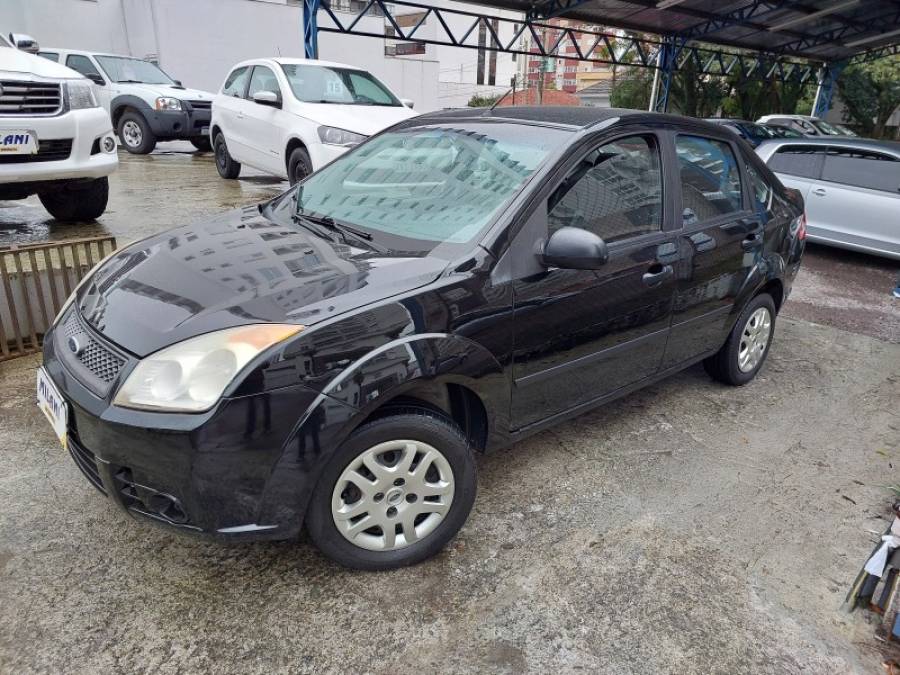 FORD - FIESTA - 2007/2008 - Preta - R$ 26.900,00