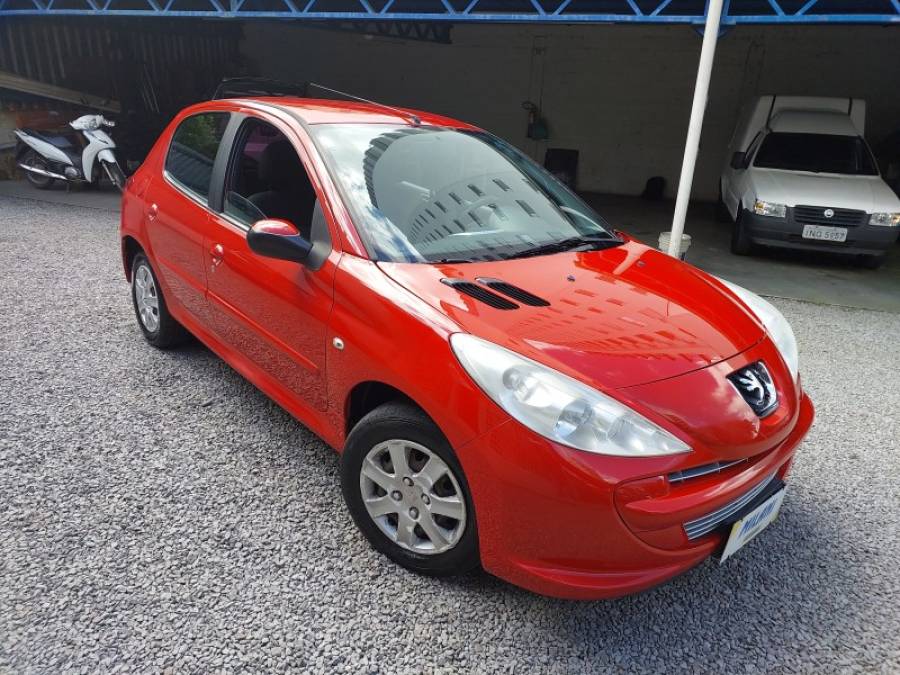 PEUGEOT - 207 - 2011/2012 - Vermelha - R$ 24.900,00