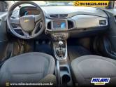 CHEVROLET - ONIX - 2013/2014 - Branca - R$ 44.900,00