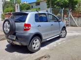 VOLKSWAGEN - CROSSFOX - 2005/2006 - Prata - R$ 30.900,00