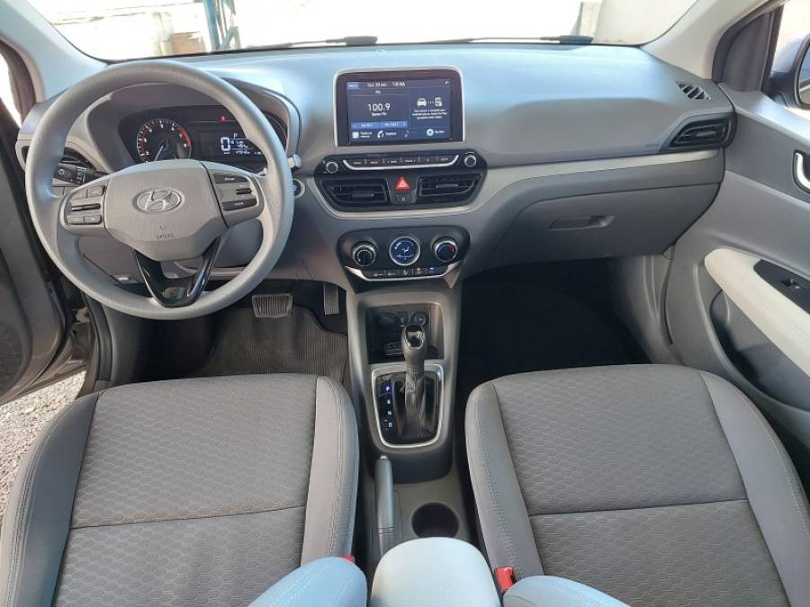 HYUNDAI - HB20S - 2022/2022 - Bege - R$ 84.500,00