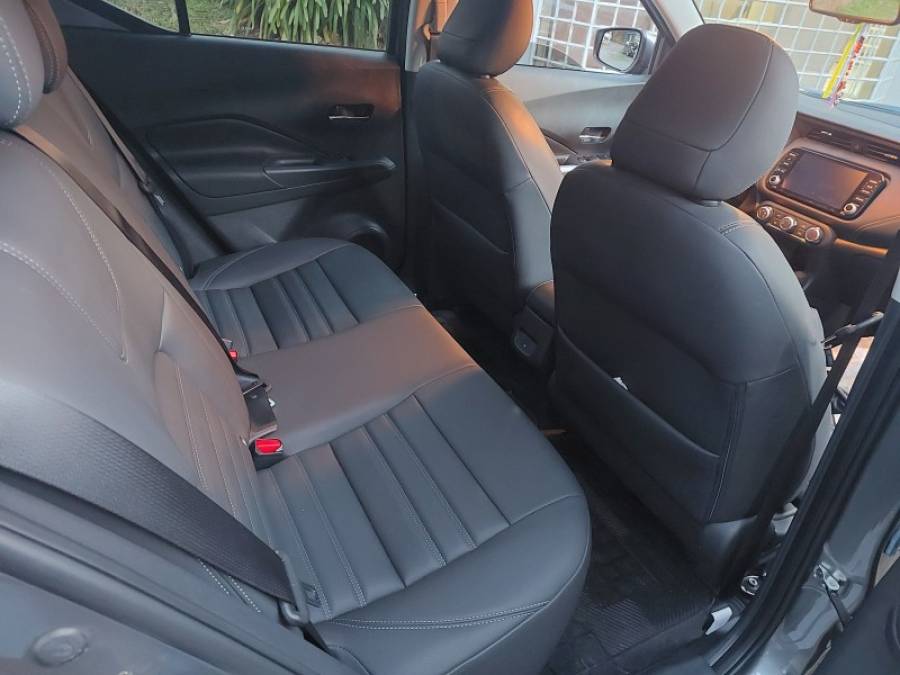 NISSAN - KICKS - 2023/2024 - Cinza - R$ 119.900,00